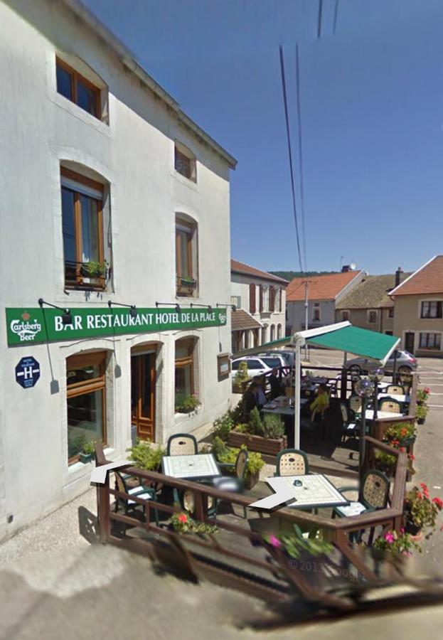 Hotel De La Place Liffol-le-Grand Bagian luar foto
